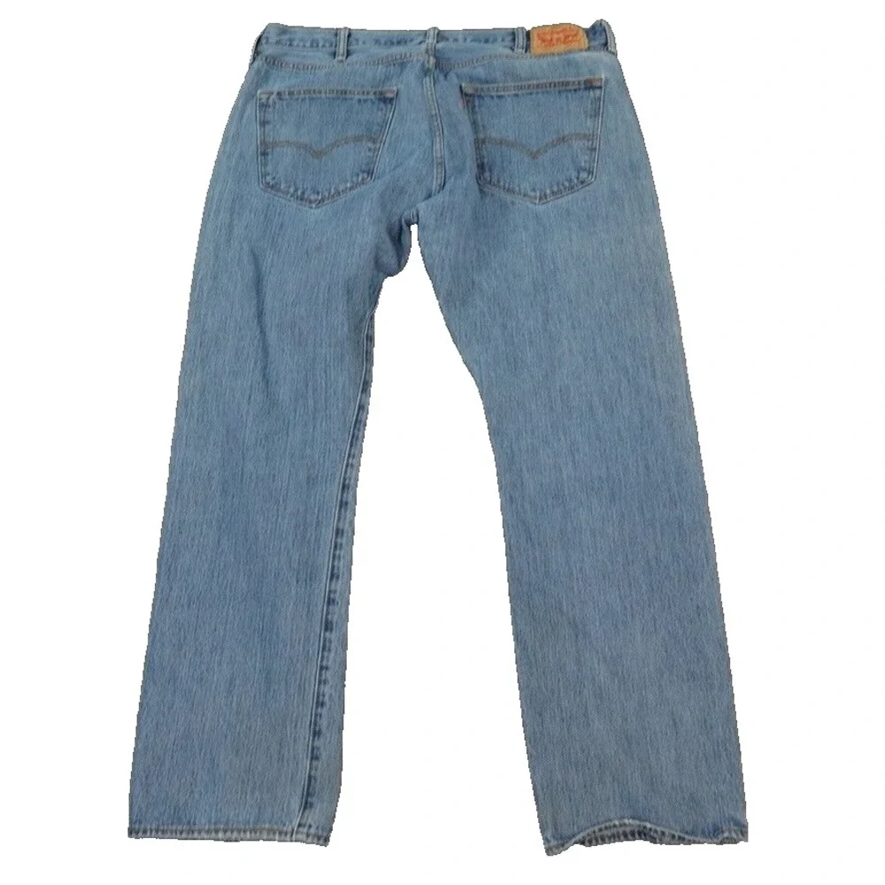 Levis 501 Button Fly Jeans Mens 40x32 Blue Medium Wash Y2K Biker‎ Cowboy Biker